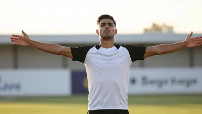 El Club Puebla se prepara para enfrentar a Toluca en la Liga MX, buscando recuperarse de su última derrota ante América y...